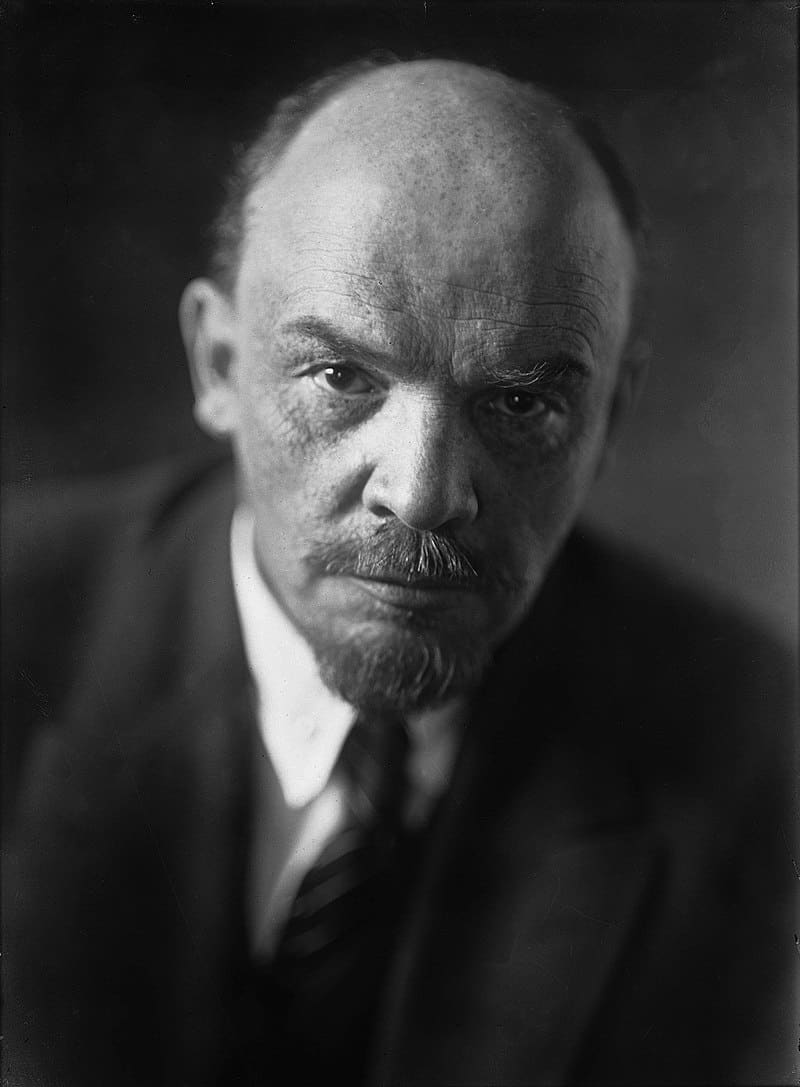 Vladimir llyich Lenin